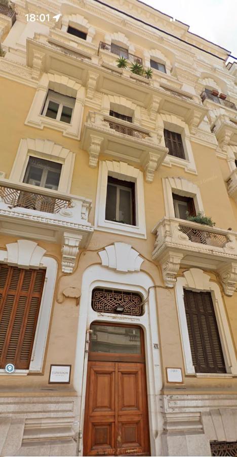Imbriani 69 Apartment Bari Bagian luar foto